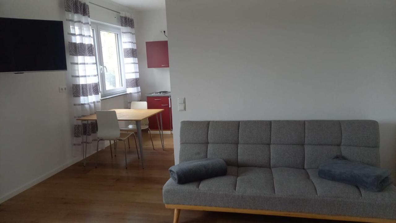 Katjas Ferienwohnungen Giebelstadt Exteriör bild